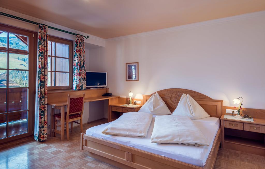 Hotel Restaurant Stoecklwirt 상트조한임퐁가우 외부 사진