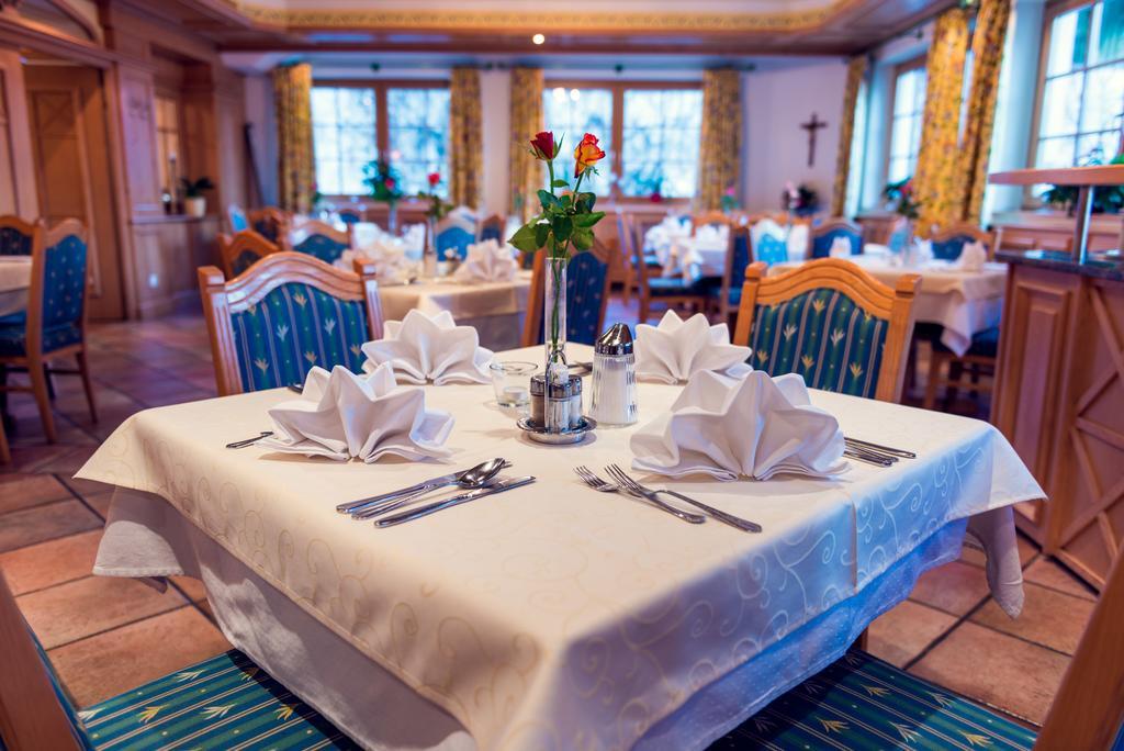 Hotel Restaurant Stoecklwirt 상트조한임퐁가우 외부 사진