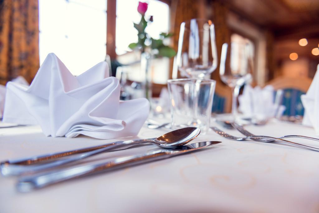 Hotel Restaurant Stoecklwirt 상트조한임퐁가우 외부 사진